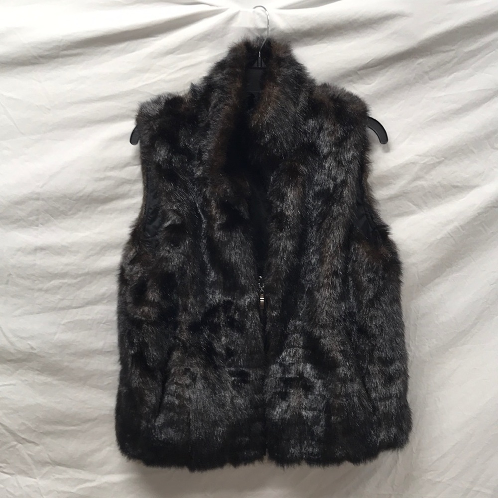 Faux Fur Reversible Vest - Picture 2 of 9